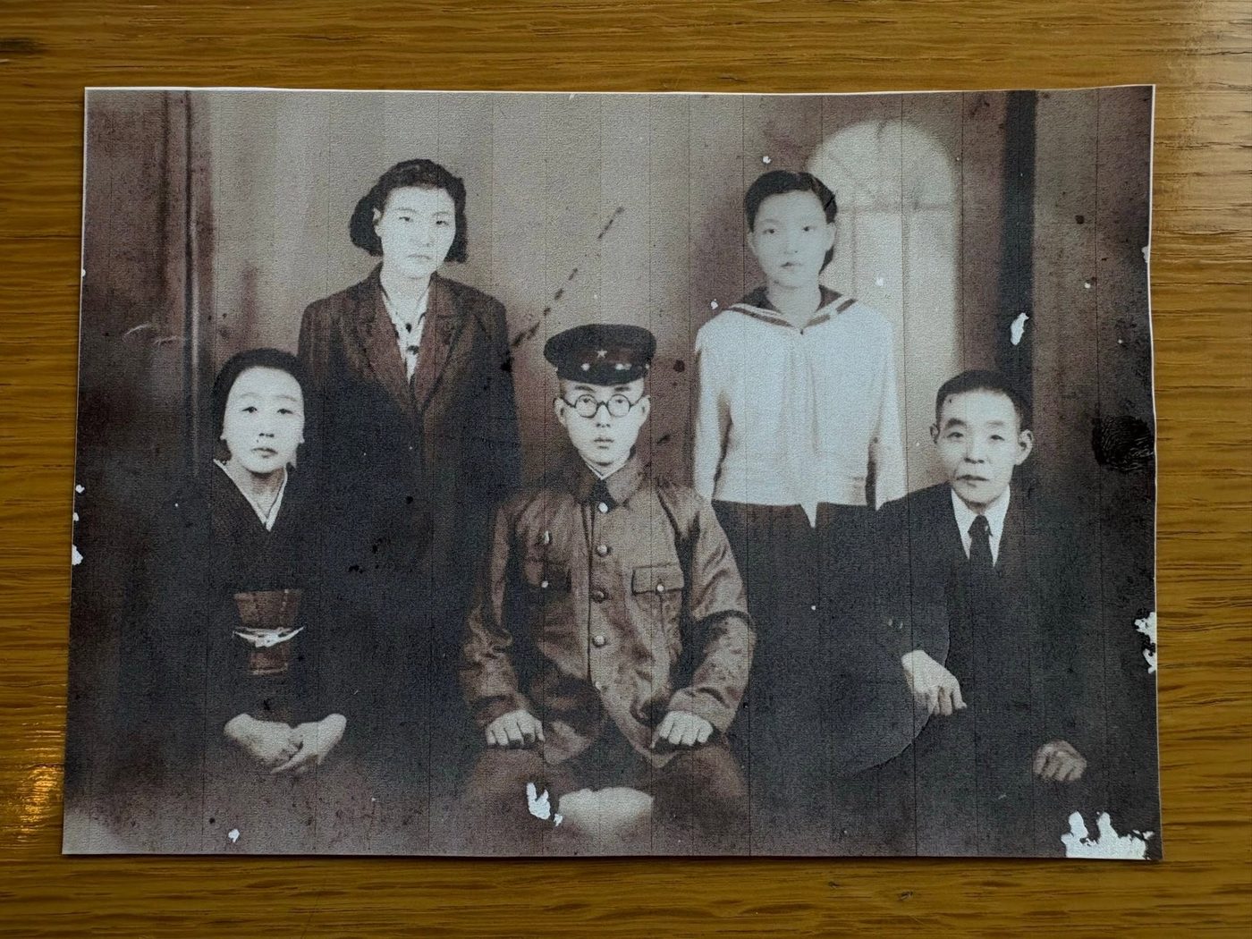 戦前に撮影された家族写真